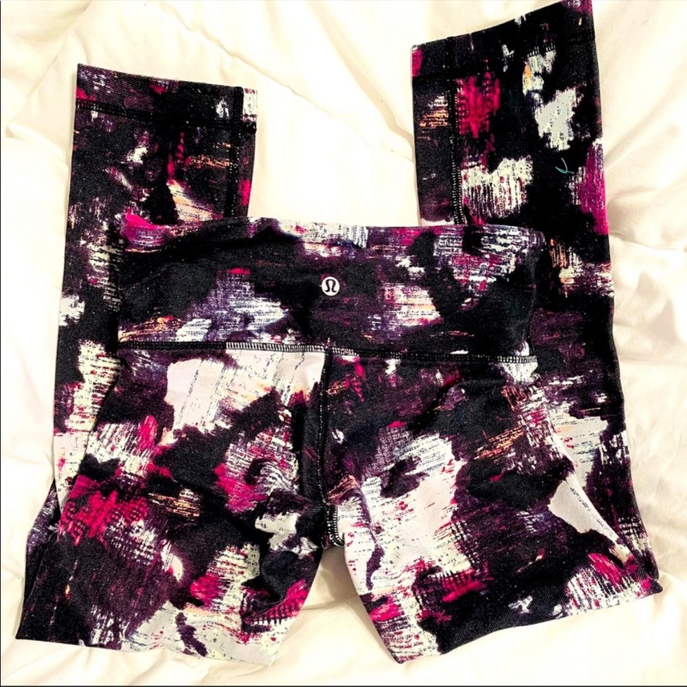 Lululemon Wunder Under Capris Leggings